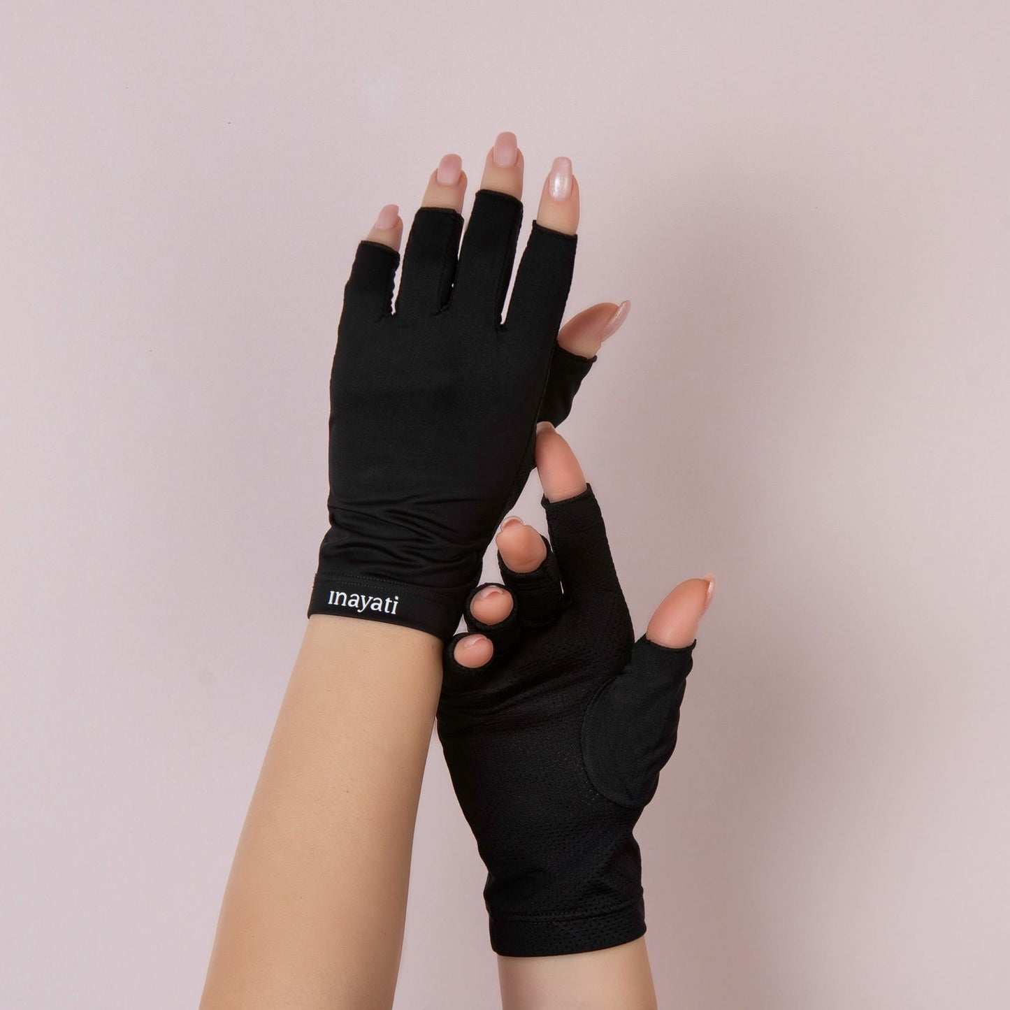Anti-UV Gloves